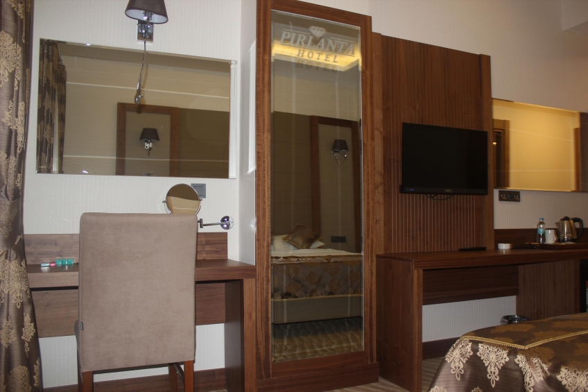 room1-demo1